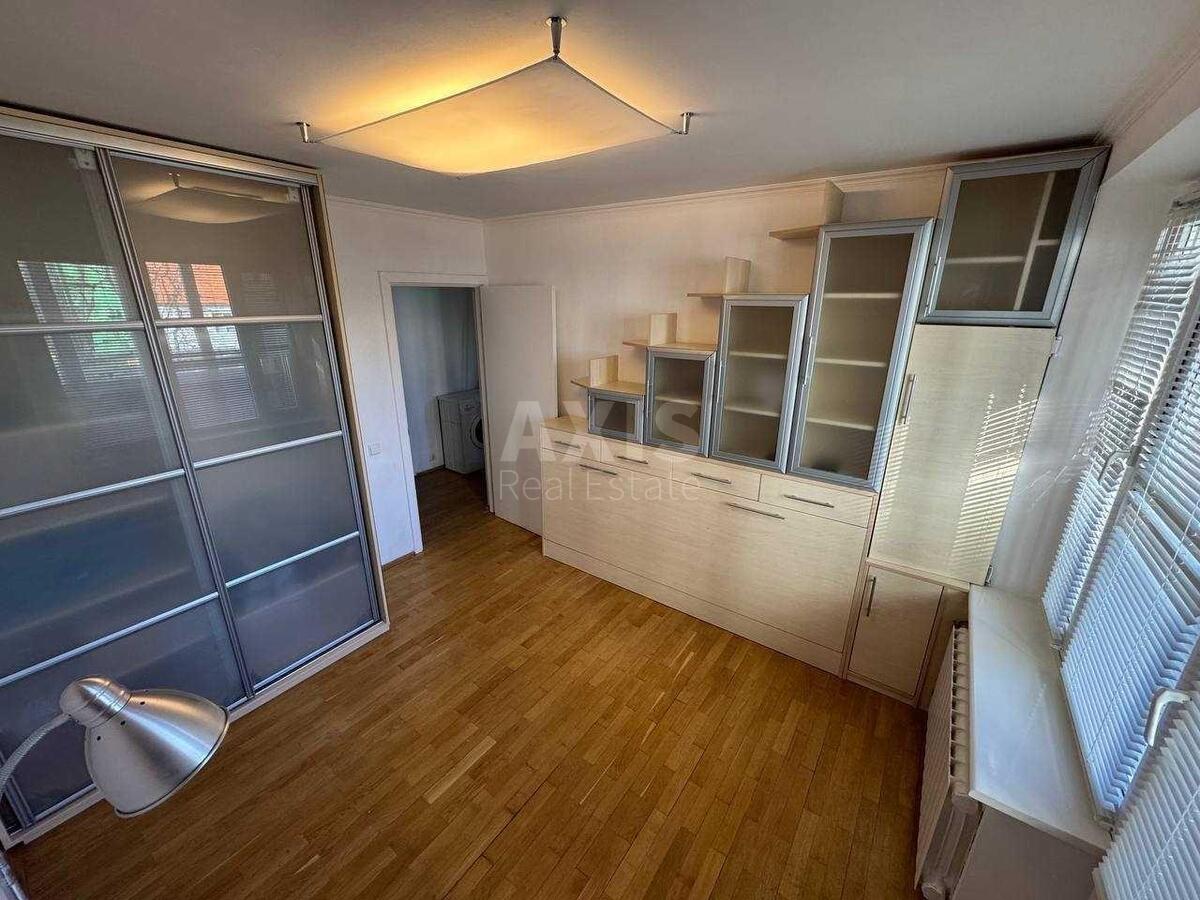 2k apartment vul. Zhmachenka Generala 163