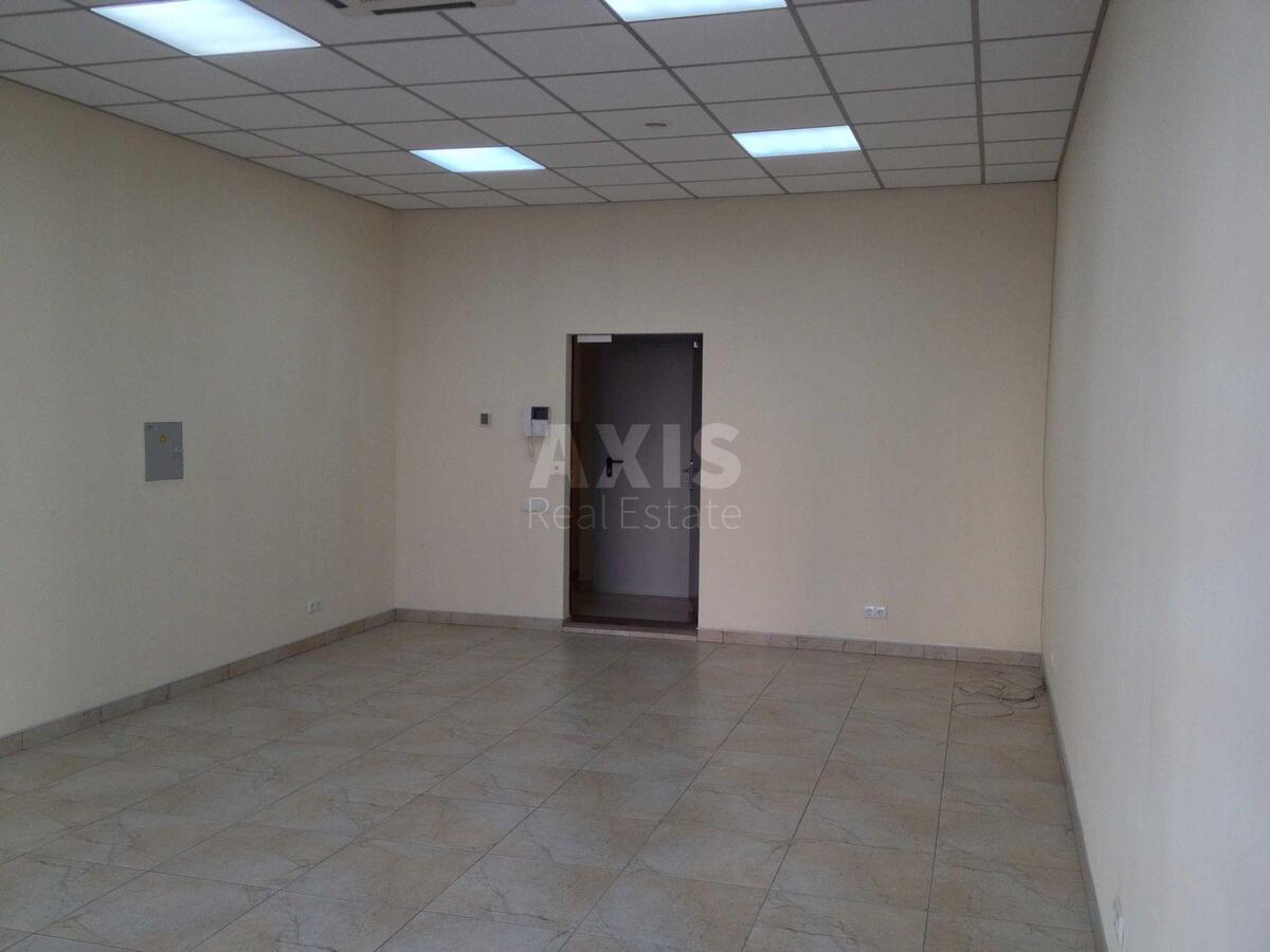 Office nab. Dniprovs'ka 14, 40m2527250
