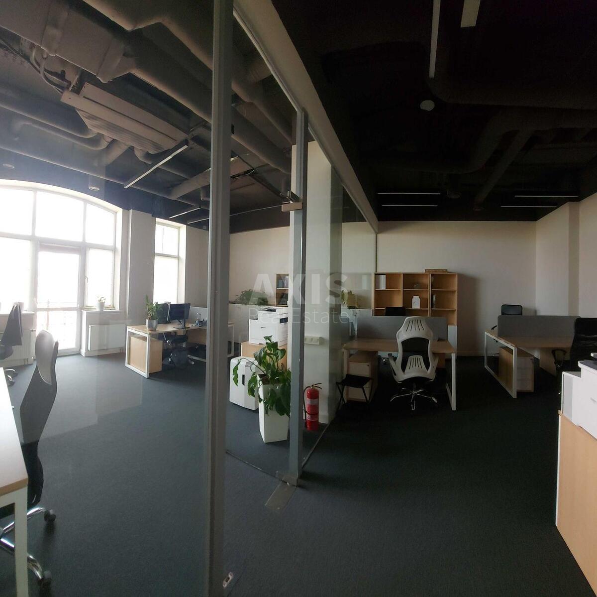 Office prov. Ryl's'kyj 4, 153m20