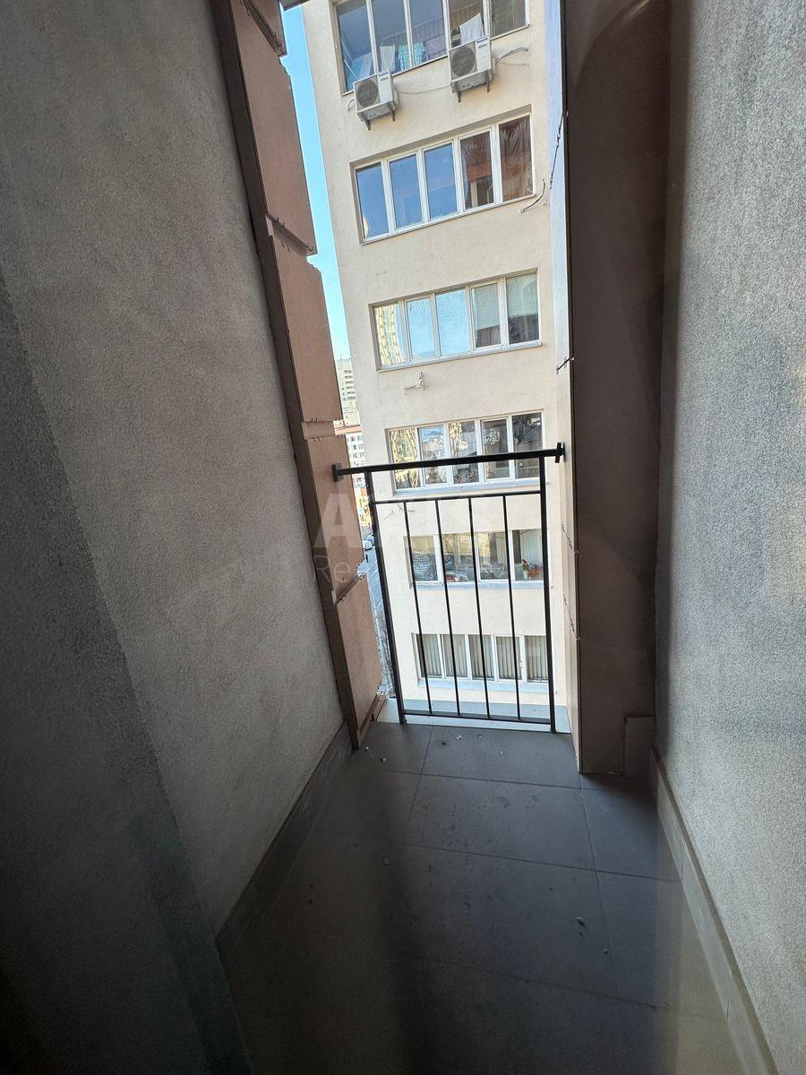 2k apartment vul. Antonovycha 1183