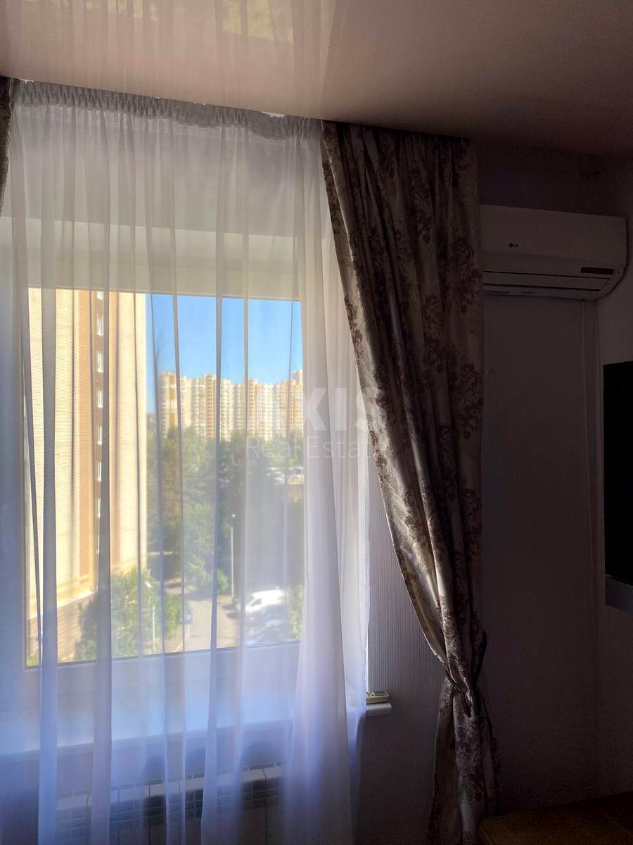 2k apartment vul. Urlivs'ka 5614698