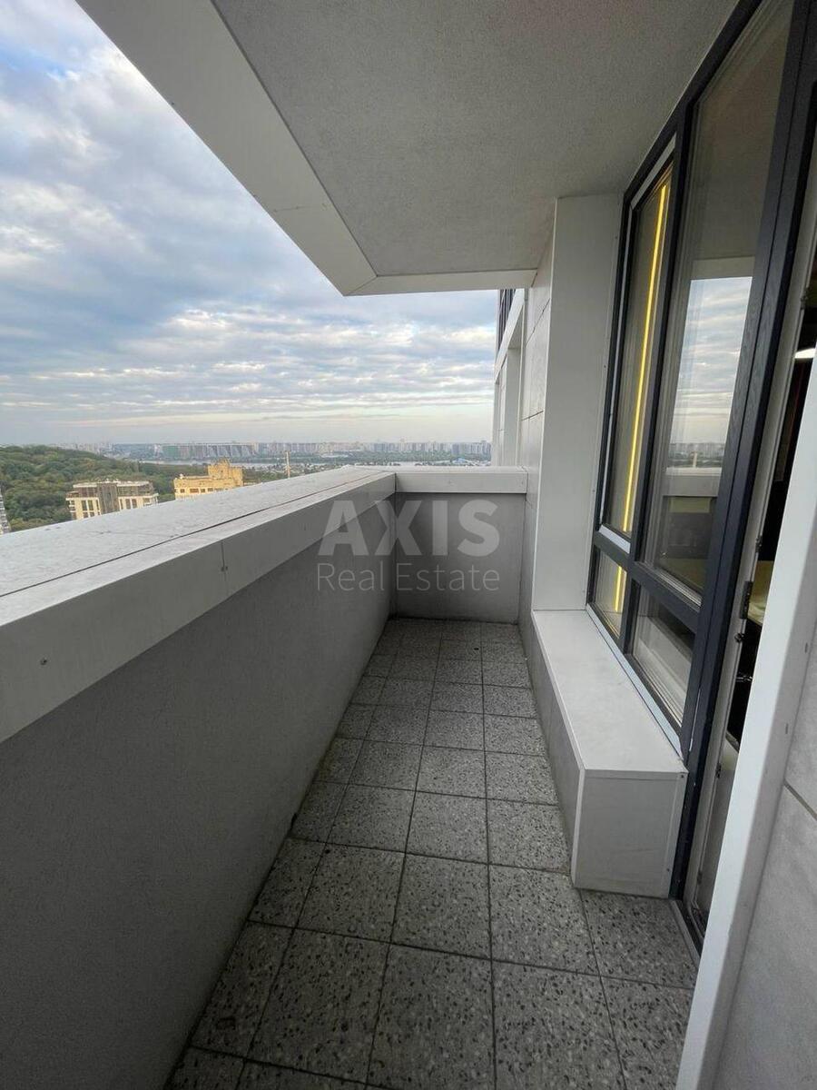 Office vul. Kikvidze 41Б, 105m25690412