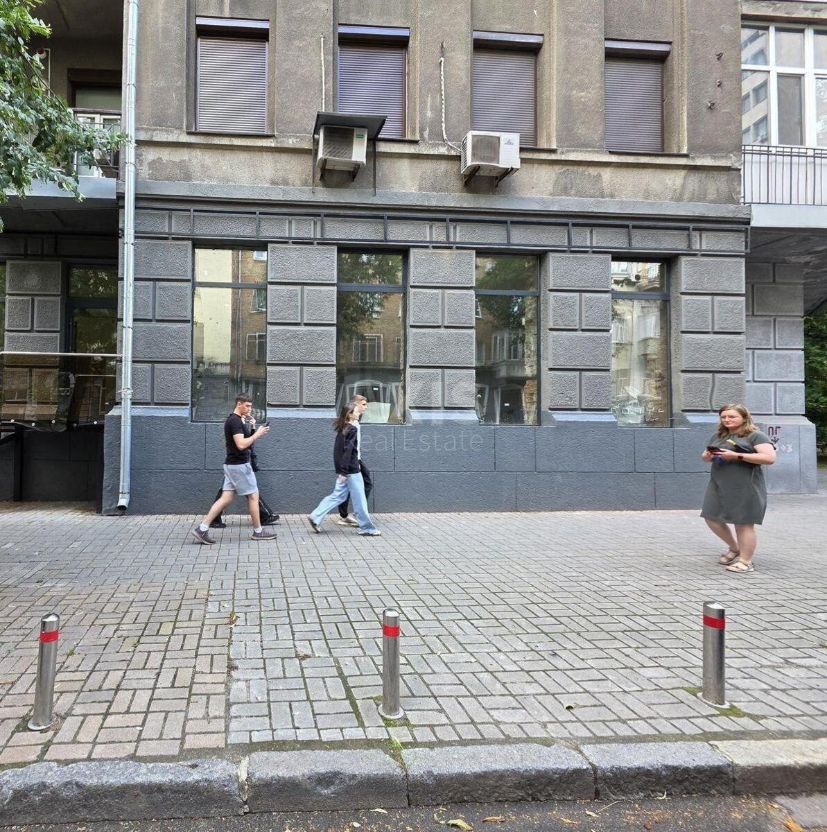 Office pl. Sportyvna 1А, 208m2