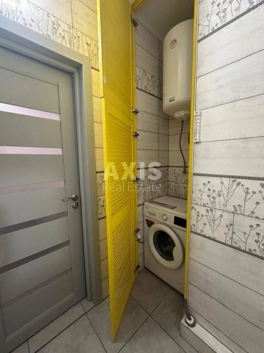 1k apartment vul. Sim'i' Kul'zhenkiv 374