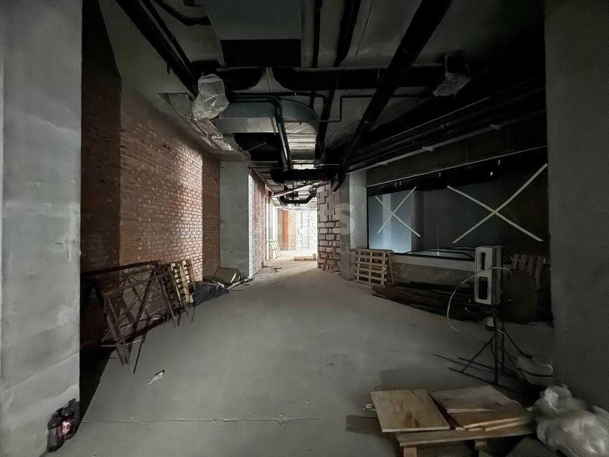 Trade object vul. Nyzhnij Val 3/7, 18885m2609546