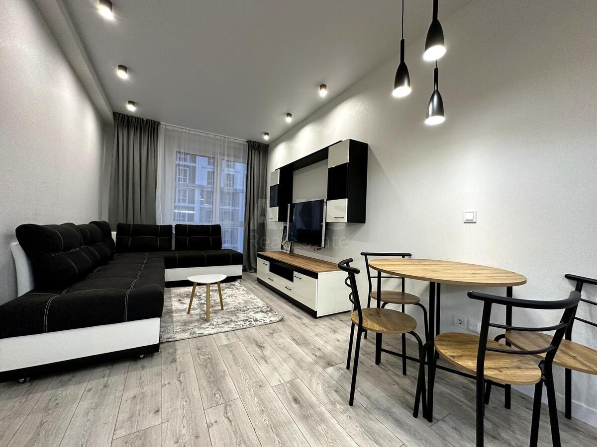 2k apartment vul. Myhajla Maksymovycha 26Г610221