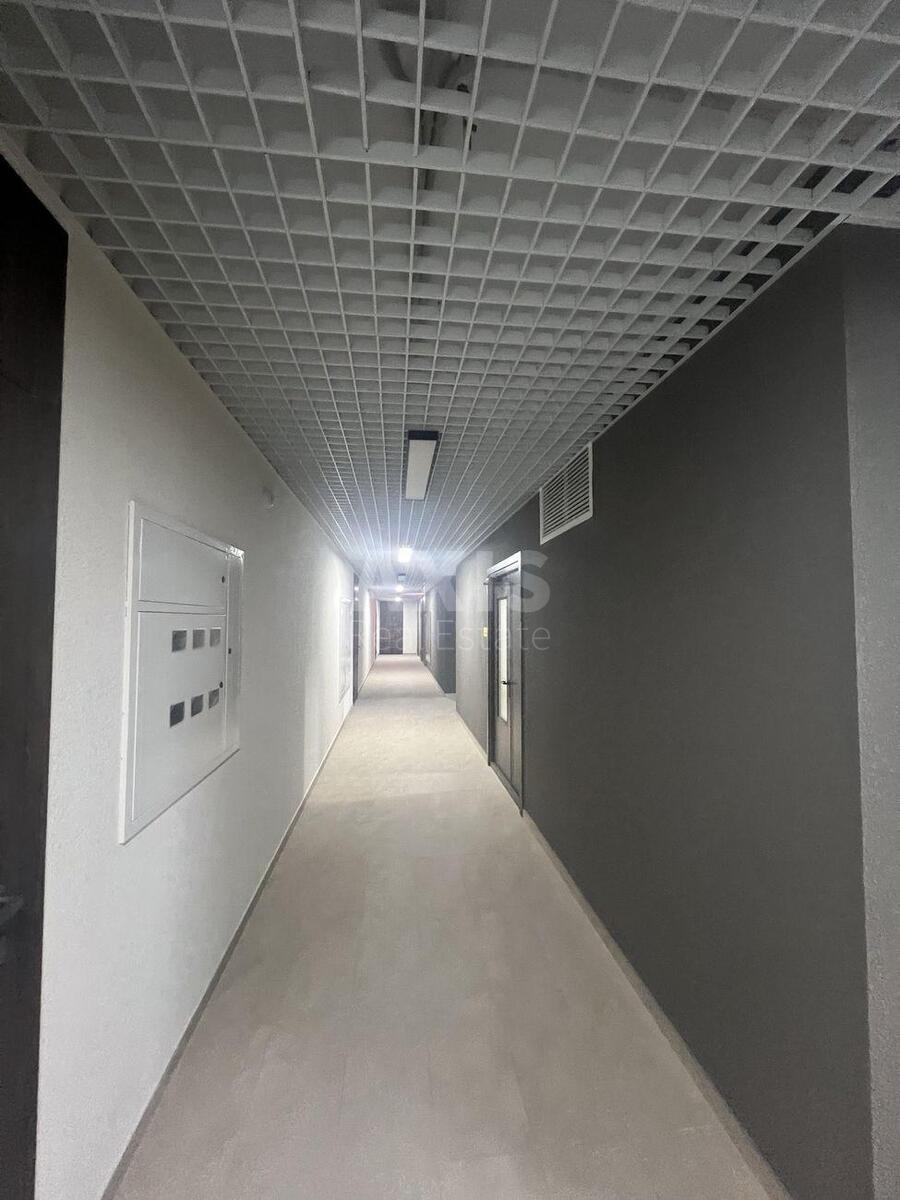 1k apartment nab. Dniprovs'ka 17В5677210