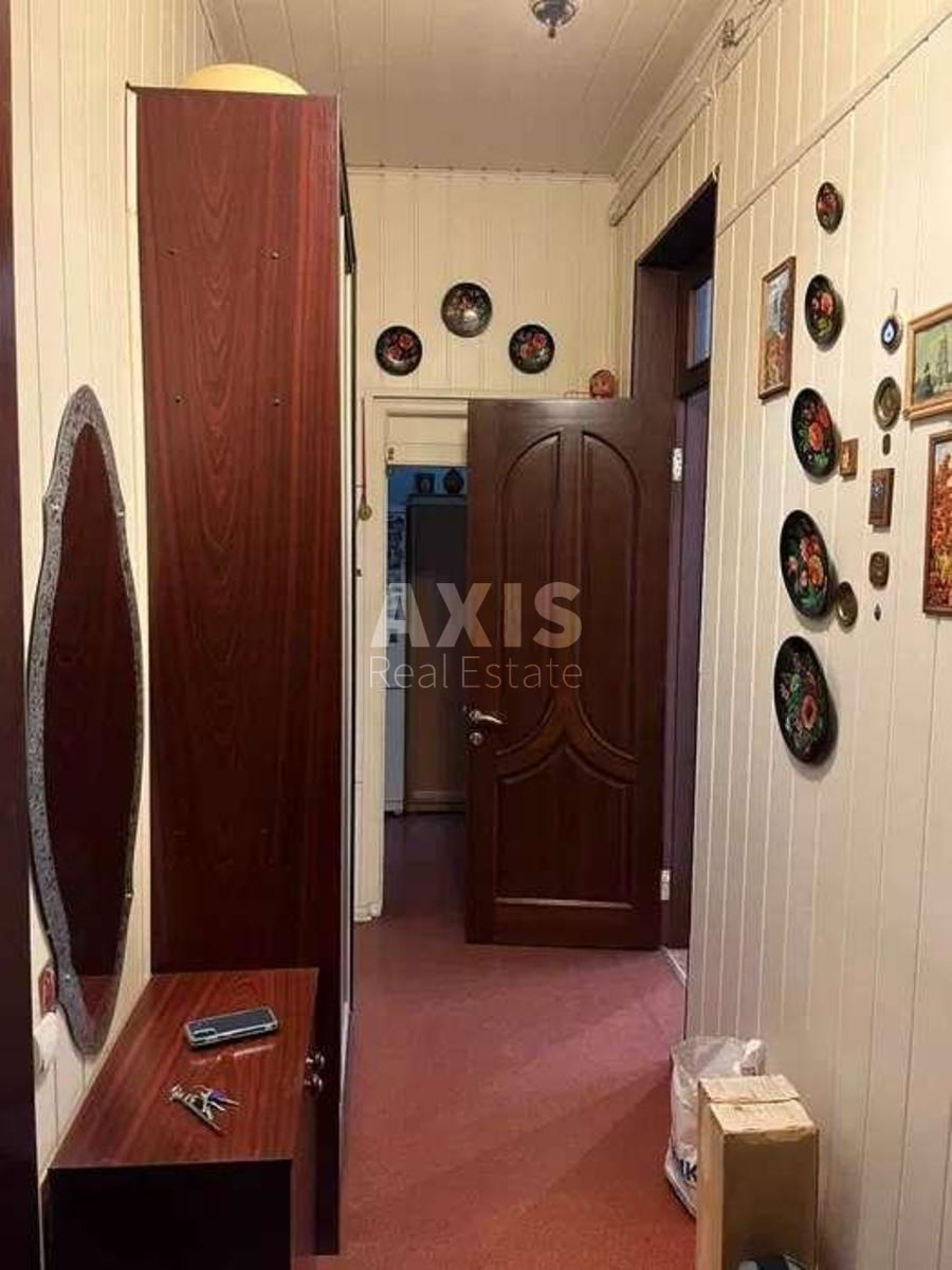 3k apartment vul. Parkovo-Syrec'ka 30/11