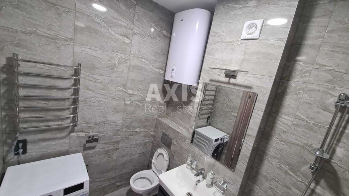 1k apartment vul. Myhajla Maksymovycha 28б7