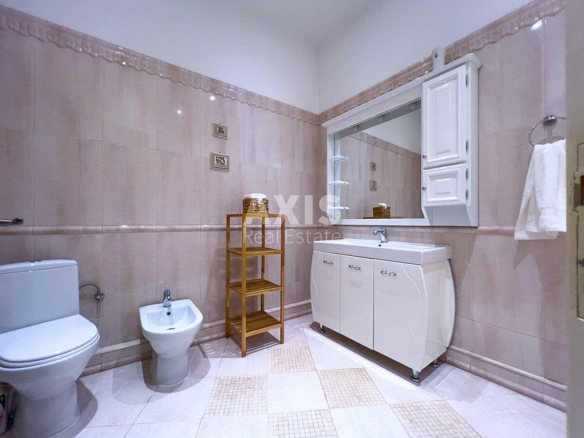 4k apartment vul. Ljuterans'ka 28/195589214