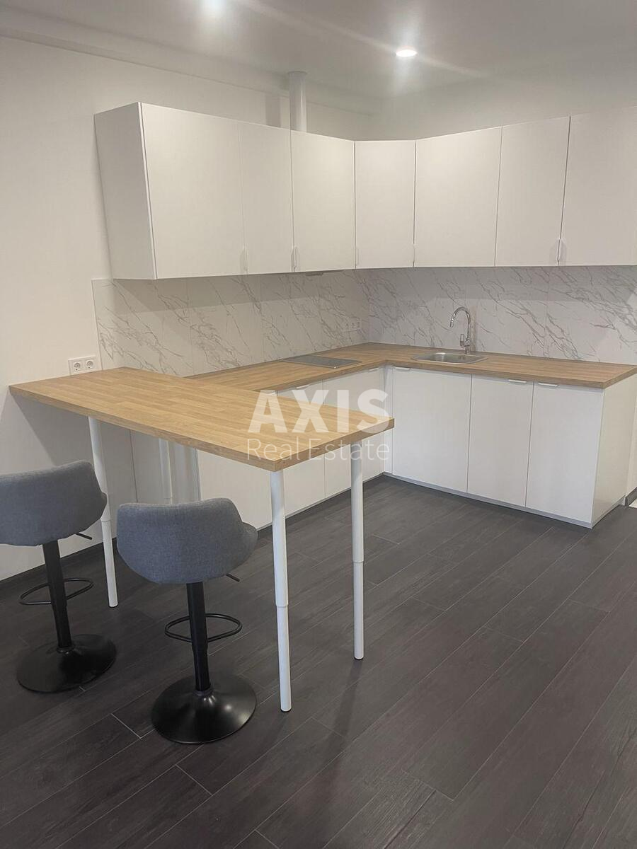 1k apartment vul. Yulia Zdanovska 46/1