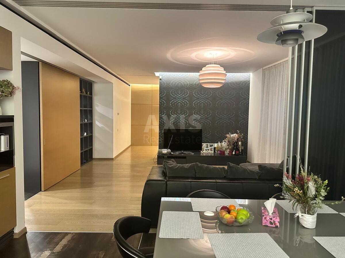 6k apartment vul. Staronavodnyc'ka 6Б57866