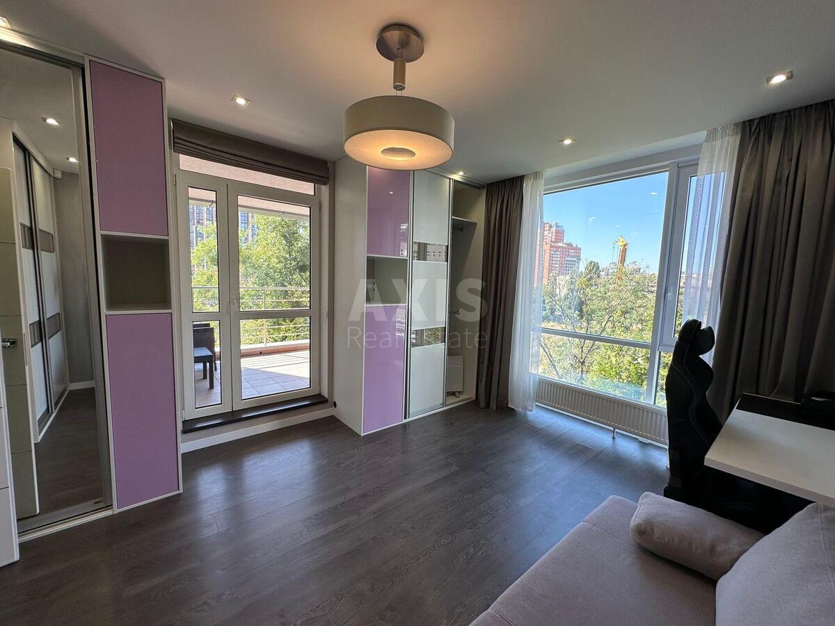 3k apartment vul. Kudri Ivana 75802712