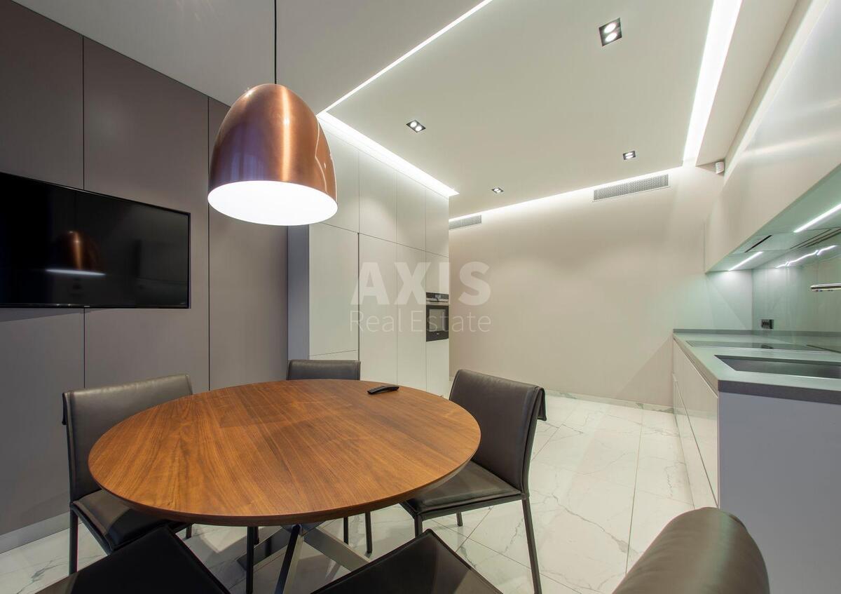 4k apartment vul. Buslivs'ka 15583562