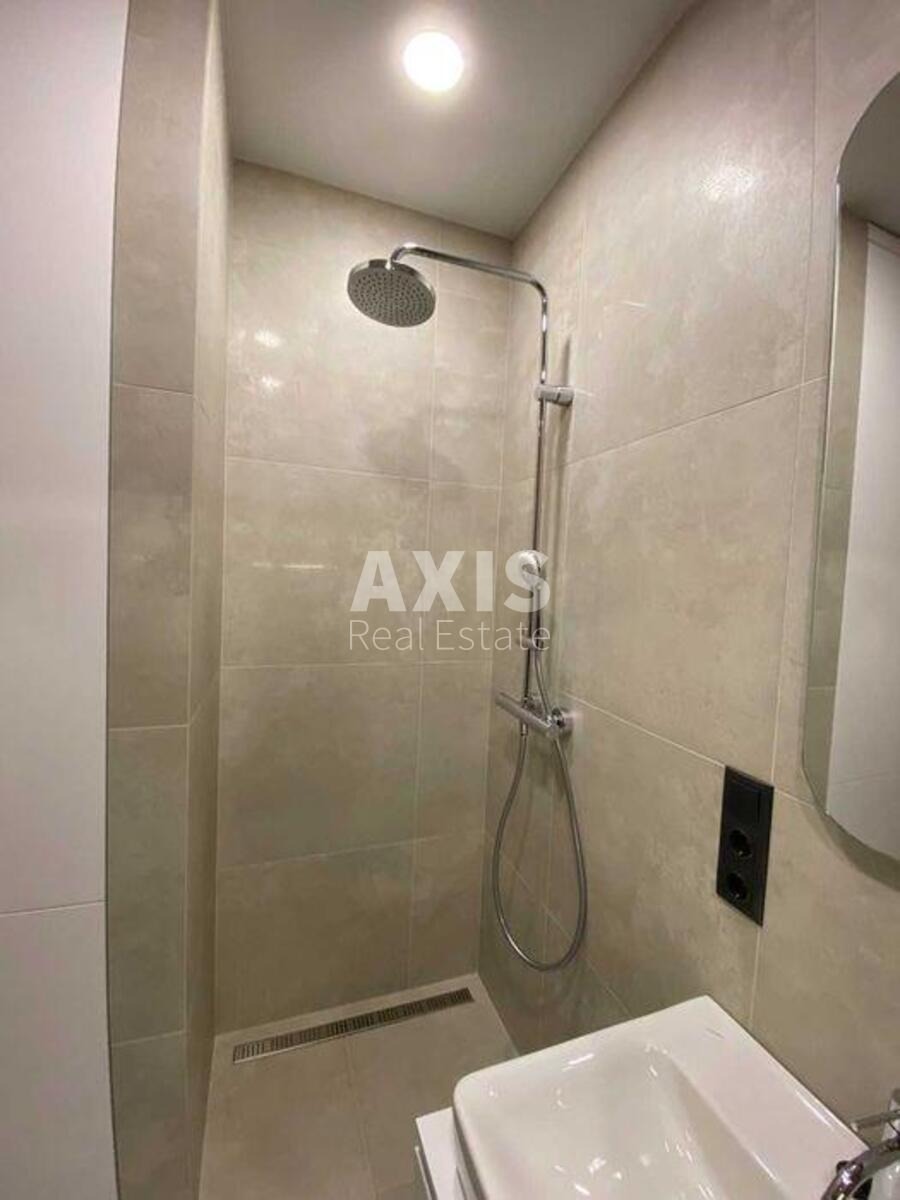 3k apartment vul. Malynovs'kogo Marshala 814