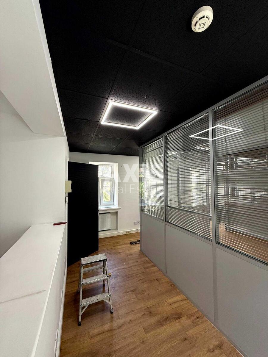Office vul. Franka Ivana 29, 155m2575379
