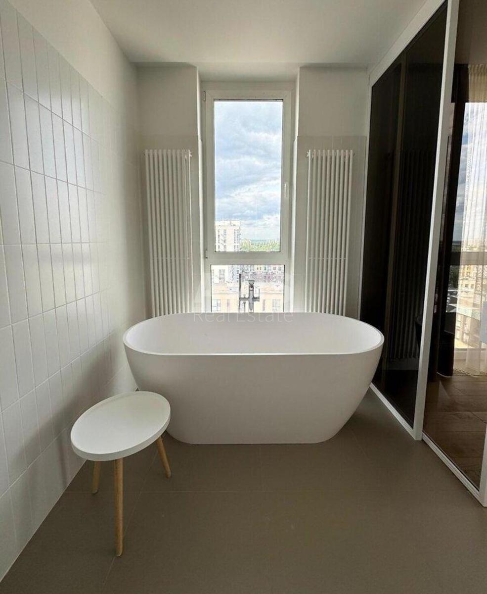 3k apartment vul. Saljutna 25