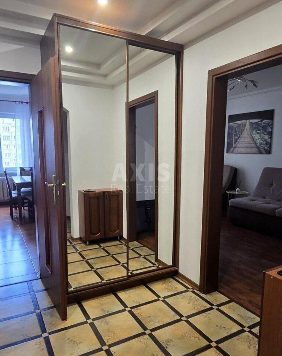 3k apartment vul. Urlivs'ka 195807314