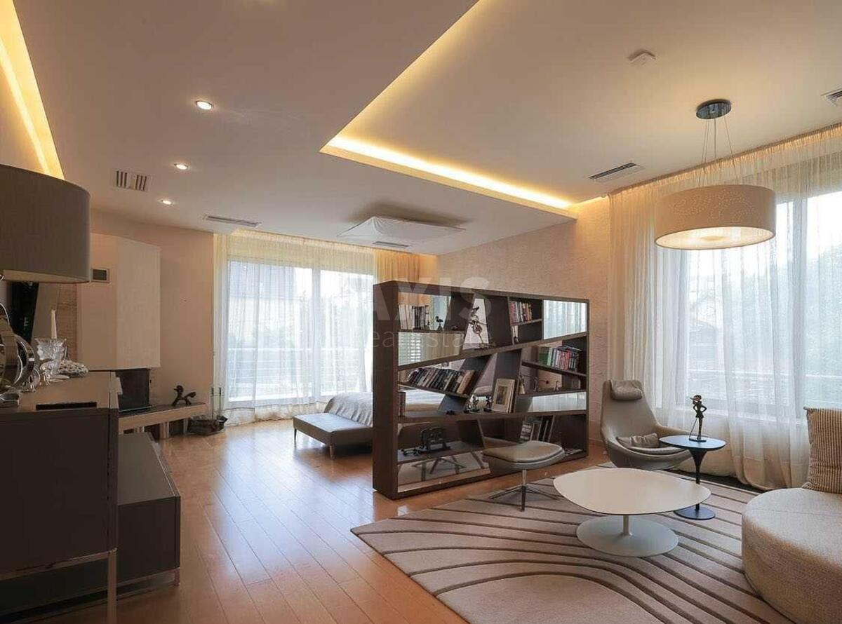 House prov. Snizhnjans'kyj, 640m2, Kyiv city4