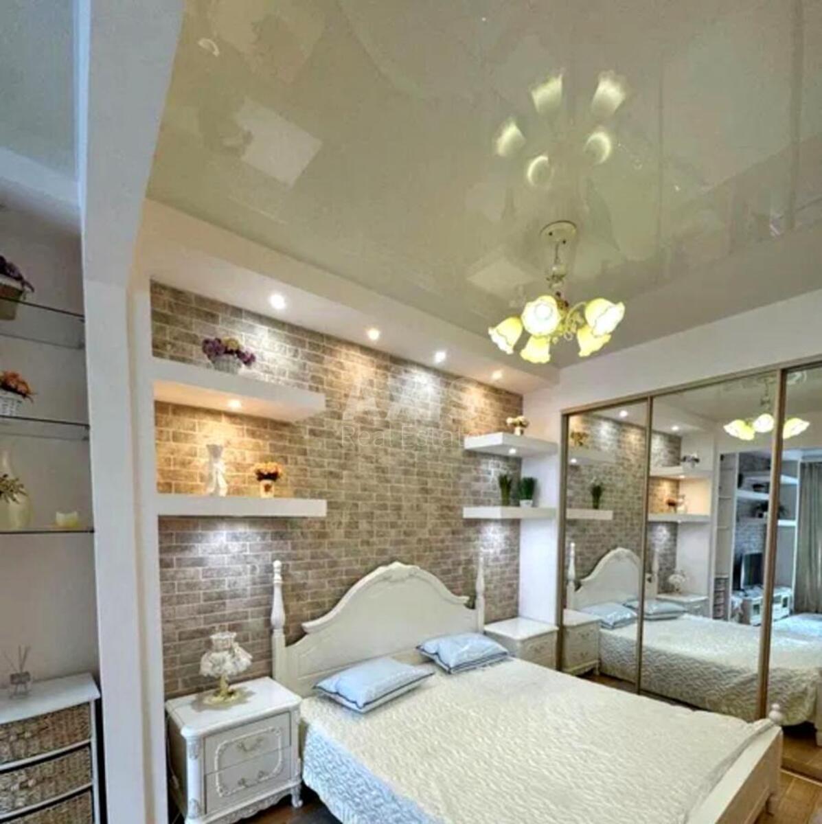 1к квартира ул. Василия Тютюнника 52/1616452