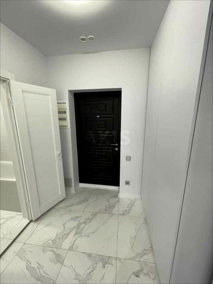 1к квартира ул. Бережанская 15636393