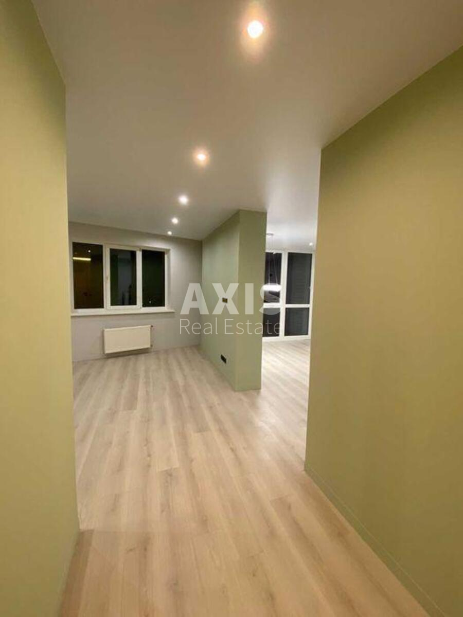 3k apartment vul. Malynovs'kogo Marshala 82