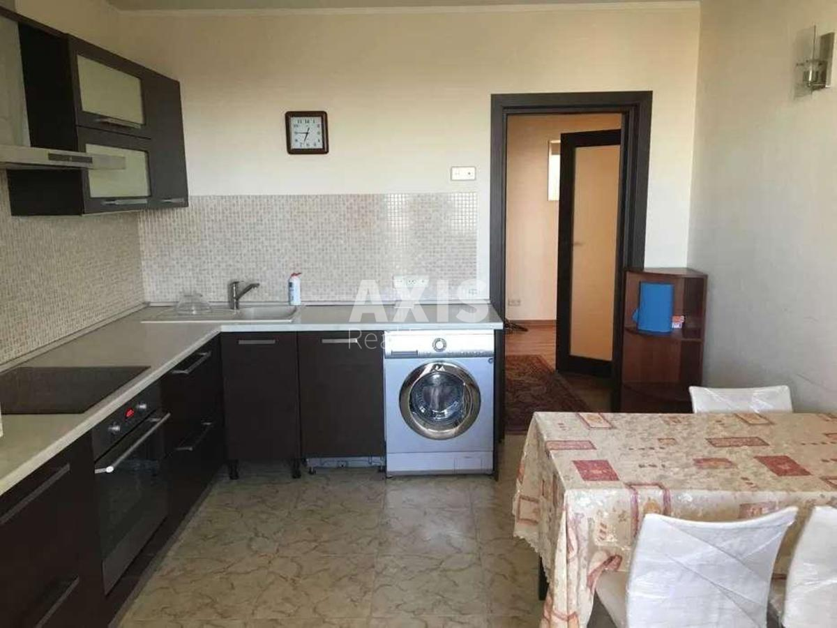 2k apartment vul. Myropil's'ka 390