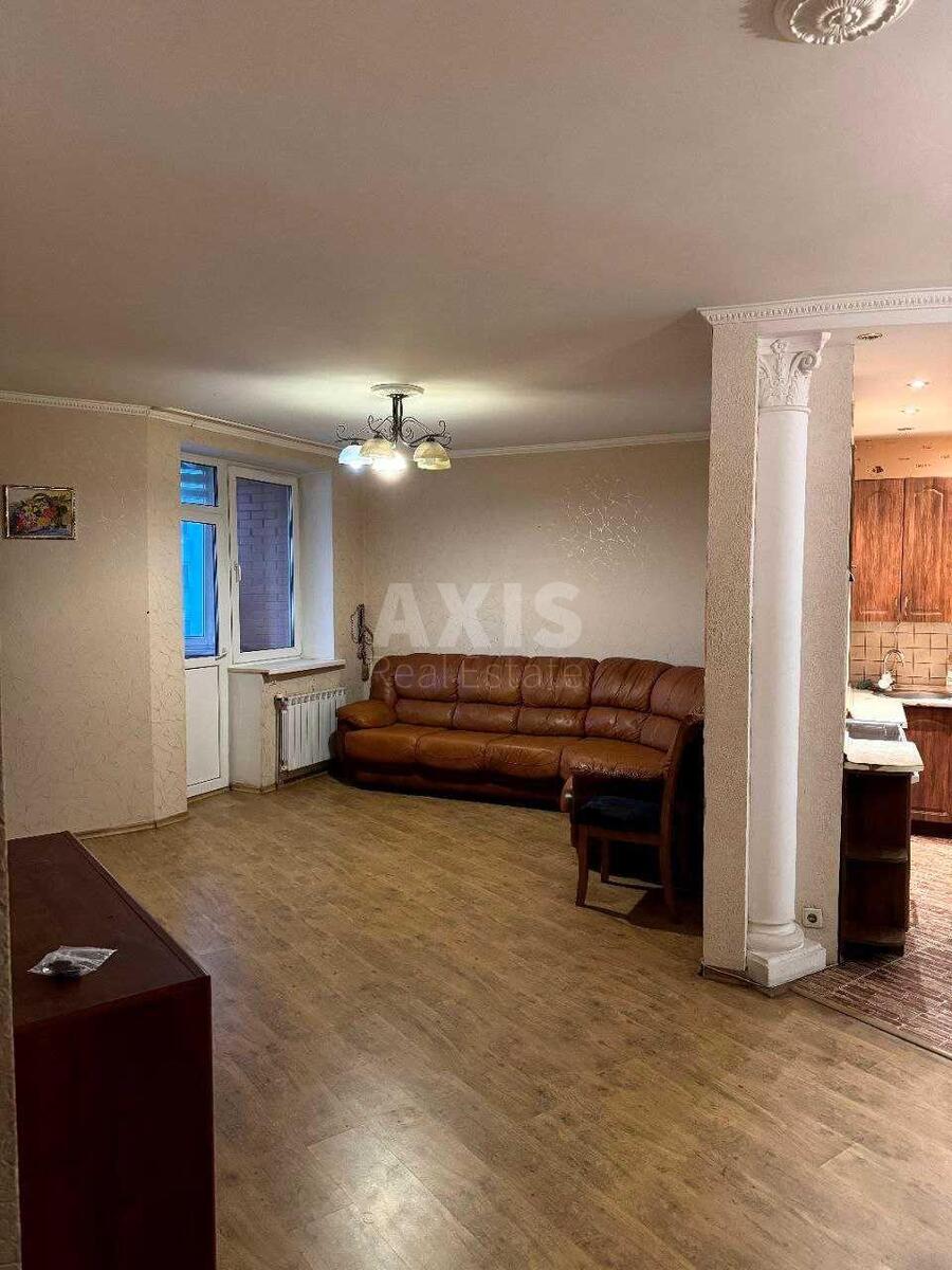 2к квартира ул. Семьи Стешенкив 7631984