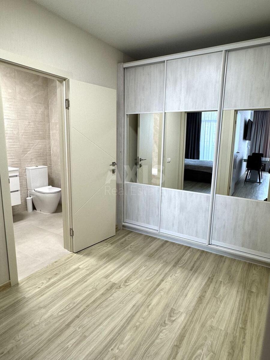 2k apartment nab. Dniprovs'ka 18Б589781