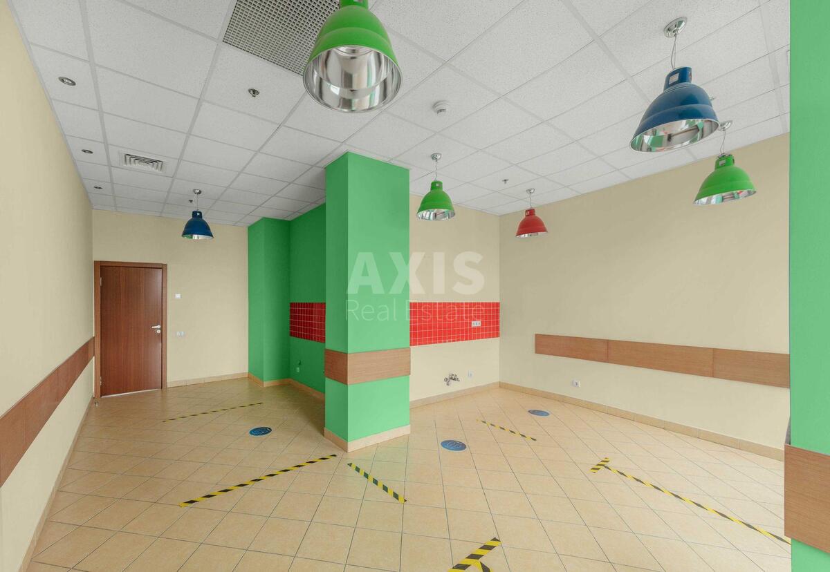 Office vul. Amosova Mykoly 12, 470m210