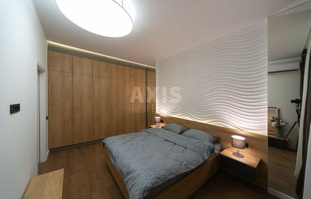 2k apartment vul. Mykil's'ko-Slobids'ka 3А5