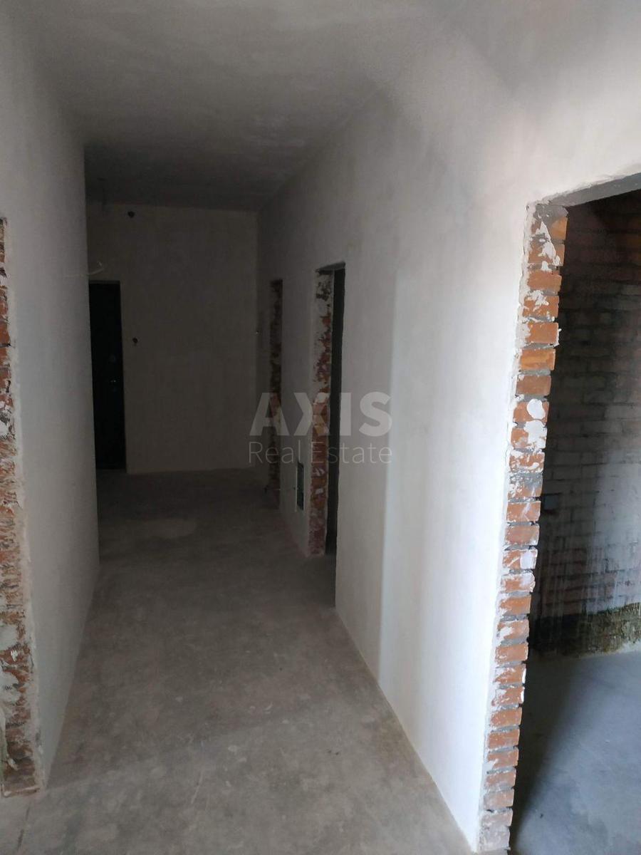 2k apartment vul. Glybochyc'ka 321