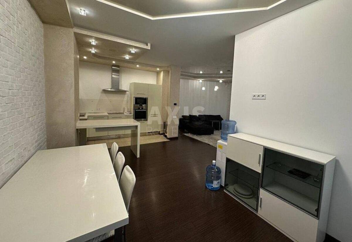 3к квартира ул. Евгения Коновальца 32В0