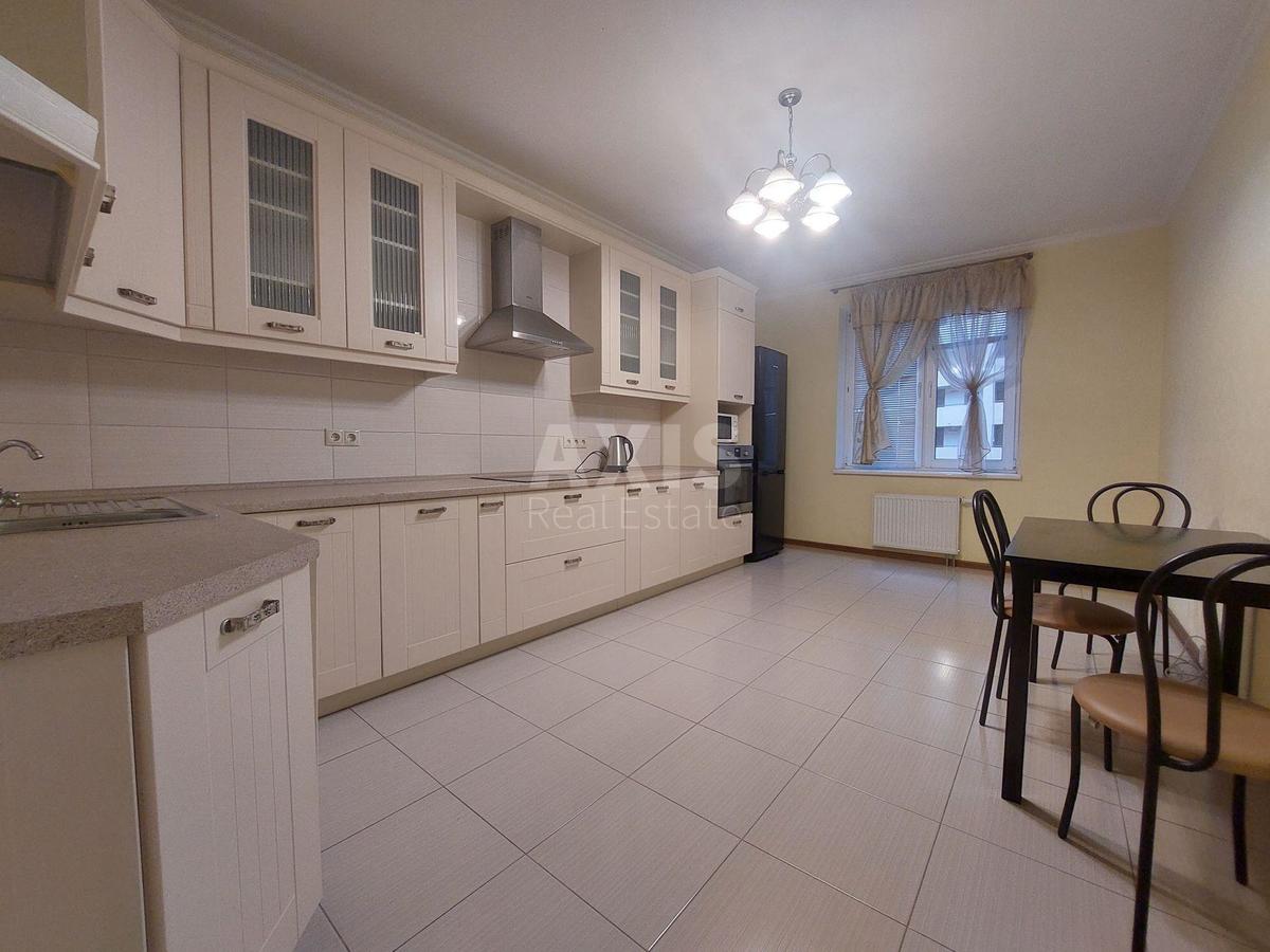 3k apartment vul. Chornovola V'jacheslava 25