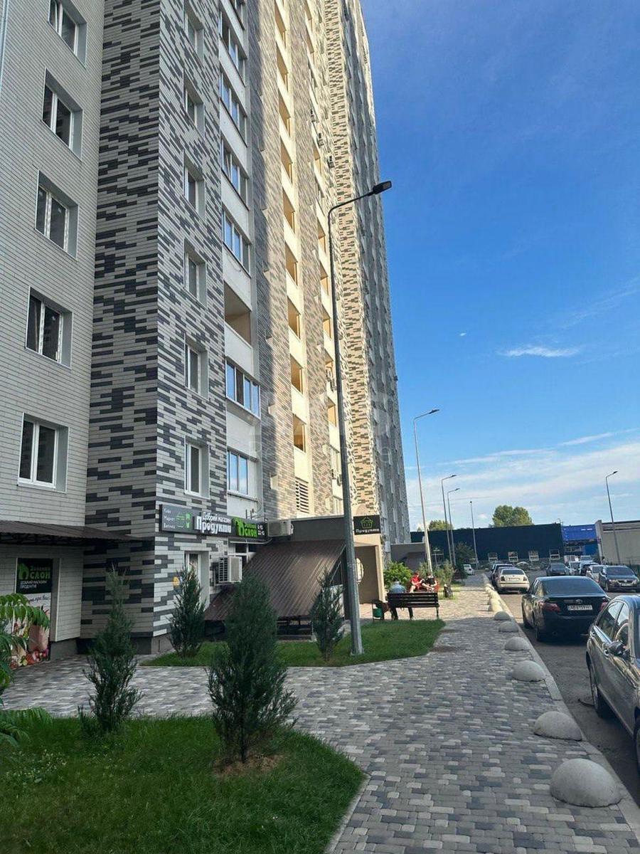 2k apartment vul. Revuc'kogo 5410