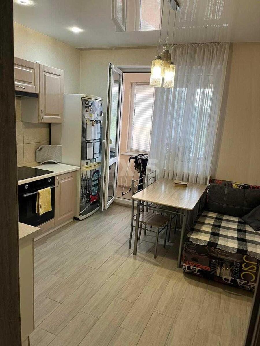 1к квартира ул. Краковская 27А596211