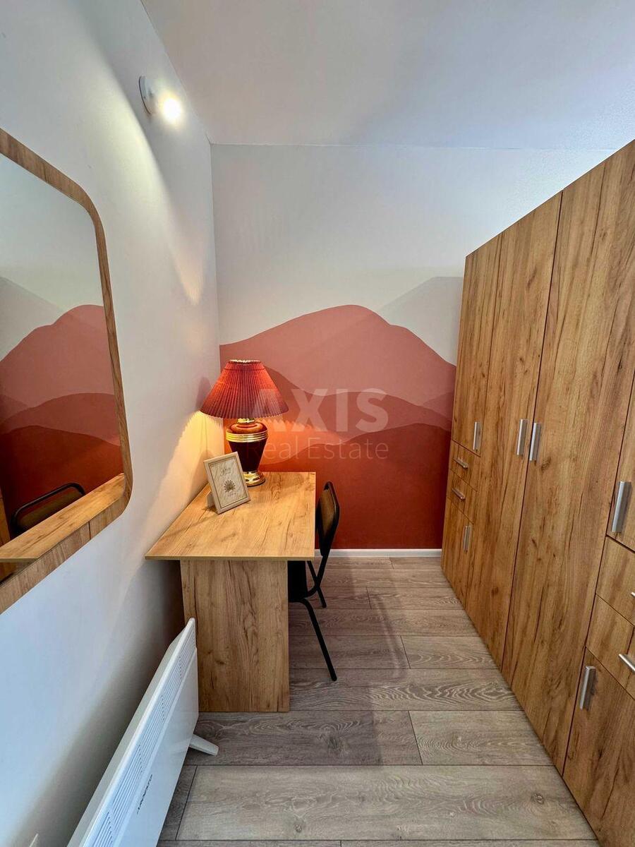 1k apartment vul. Pivnichno-Syrec'ka 25