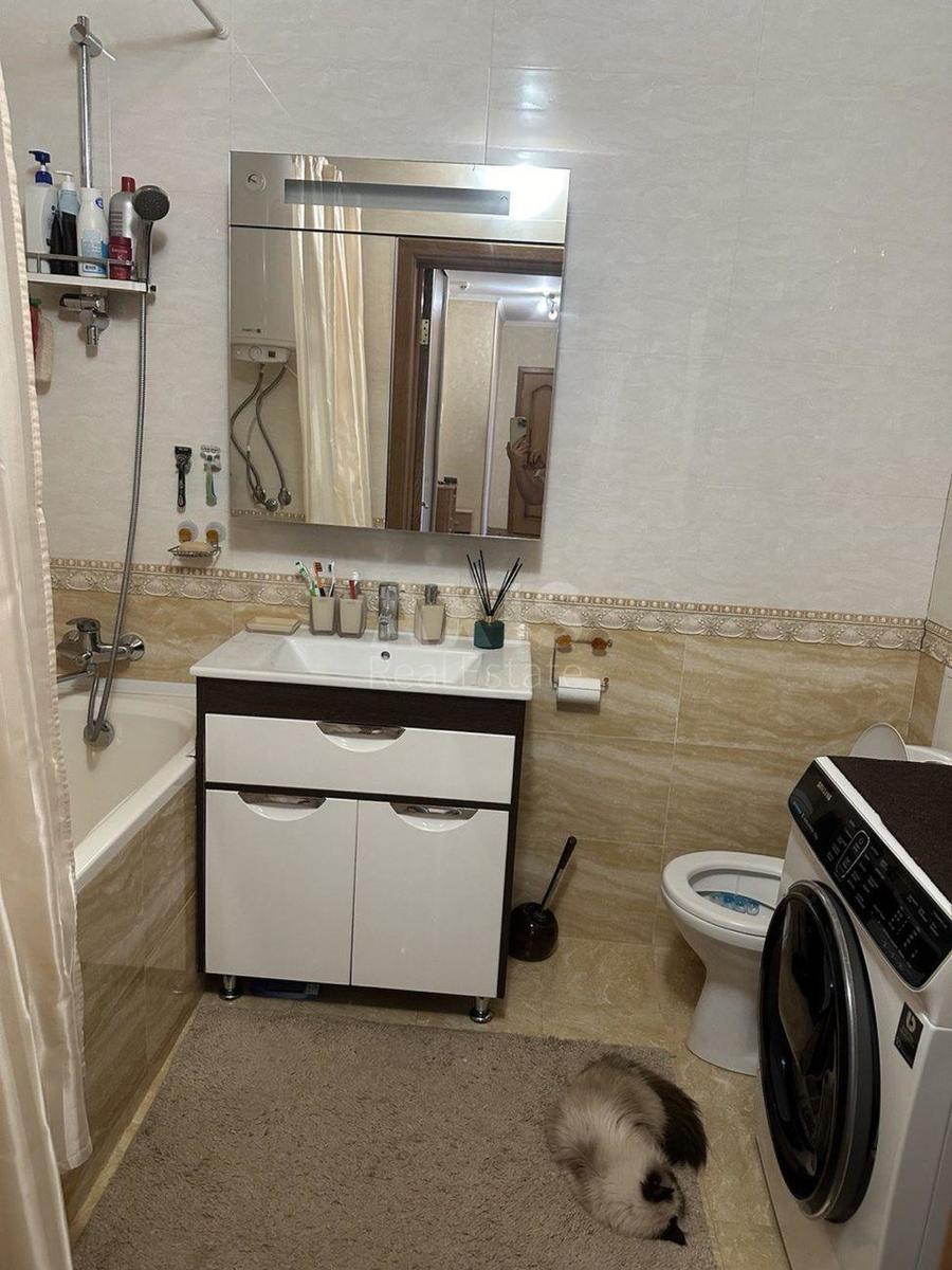2k apartment pr-t Nauky 80А4