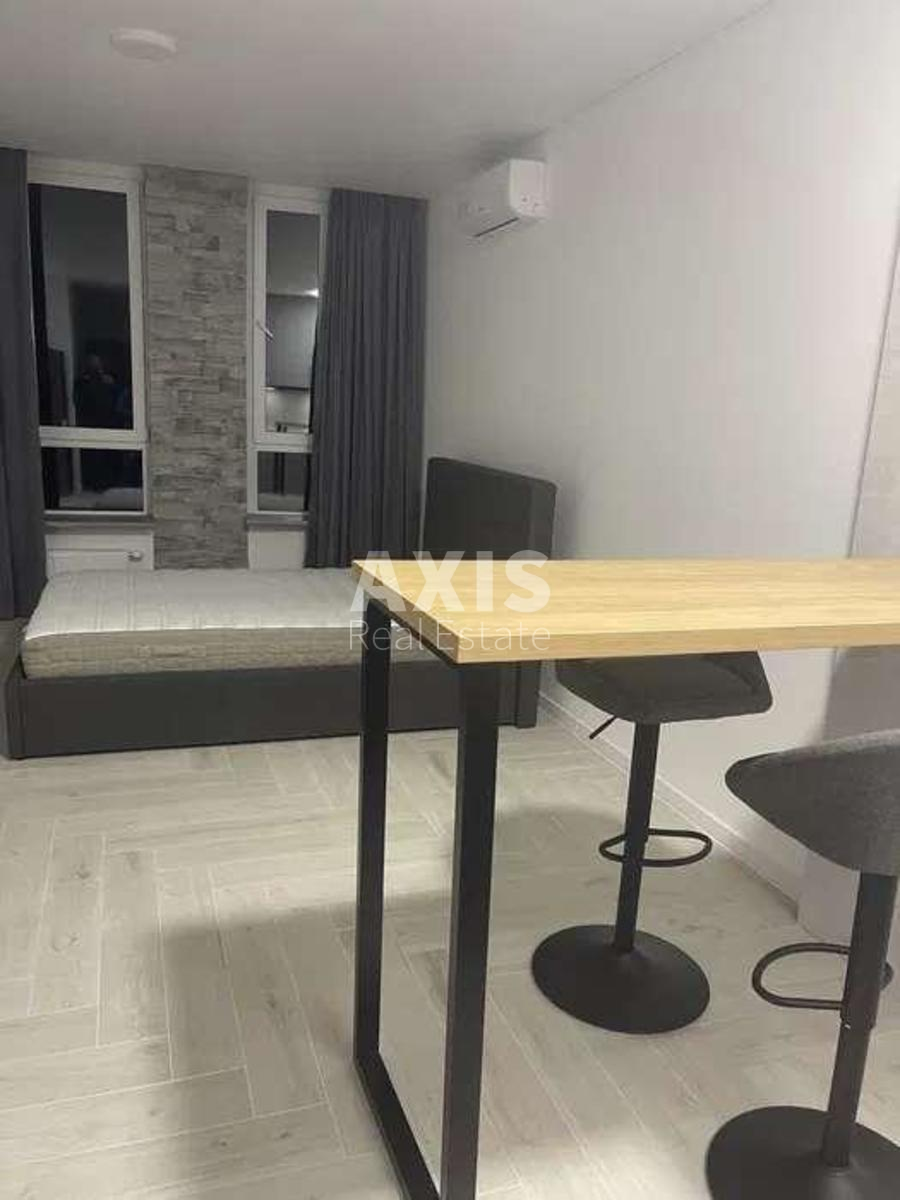 1k apartment vul. Radchenka Petra 270