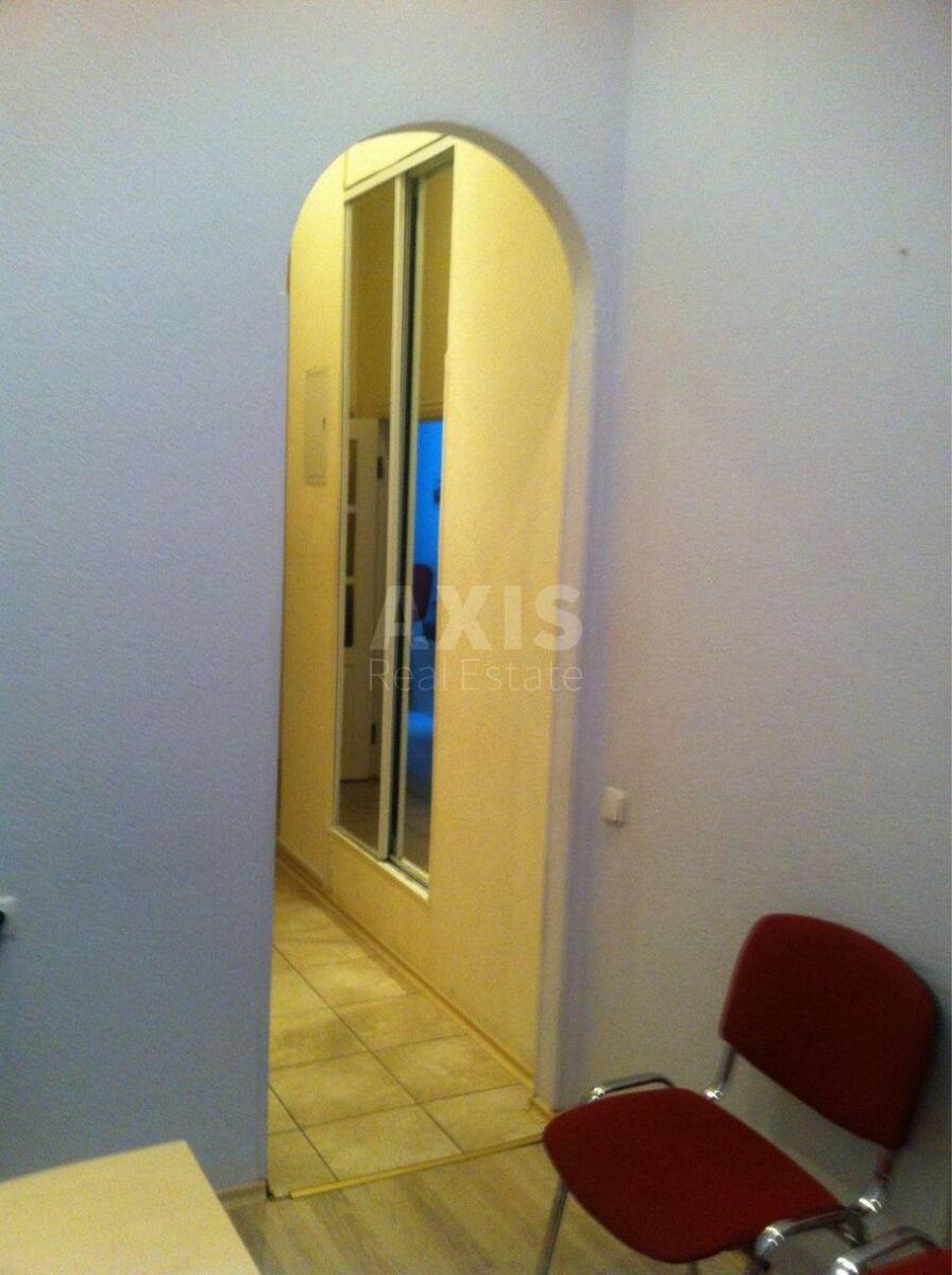 Trade object vul. Basejna 3А, 30m25996510