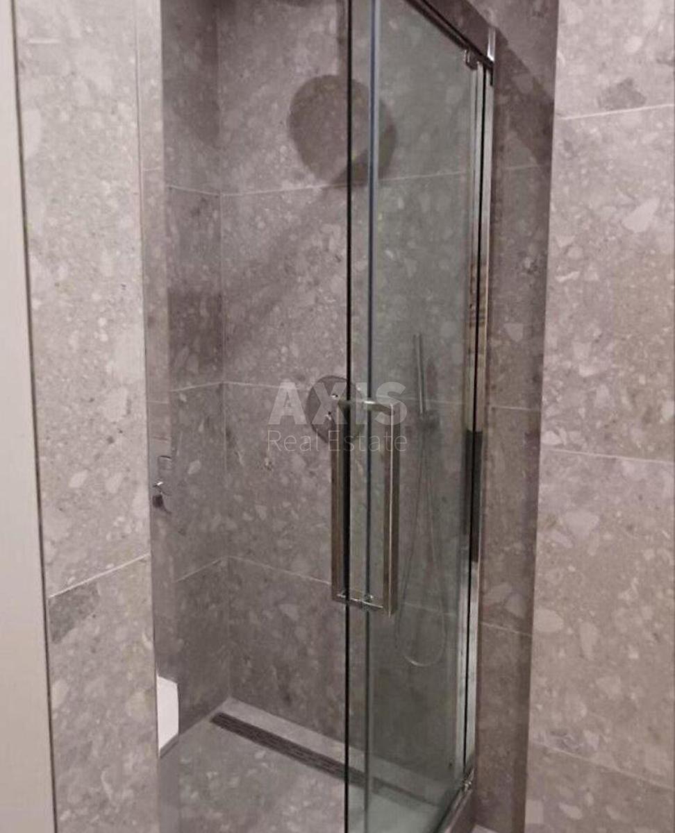2k apartment vul. Dragomyrova Myhajla 14Б8