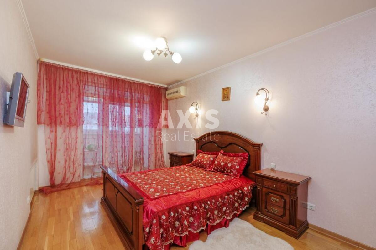 3k apartment vul. Ahmatovoi' Anny 16б1