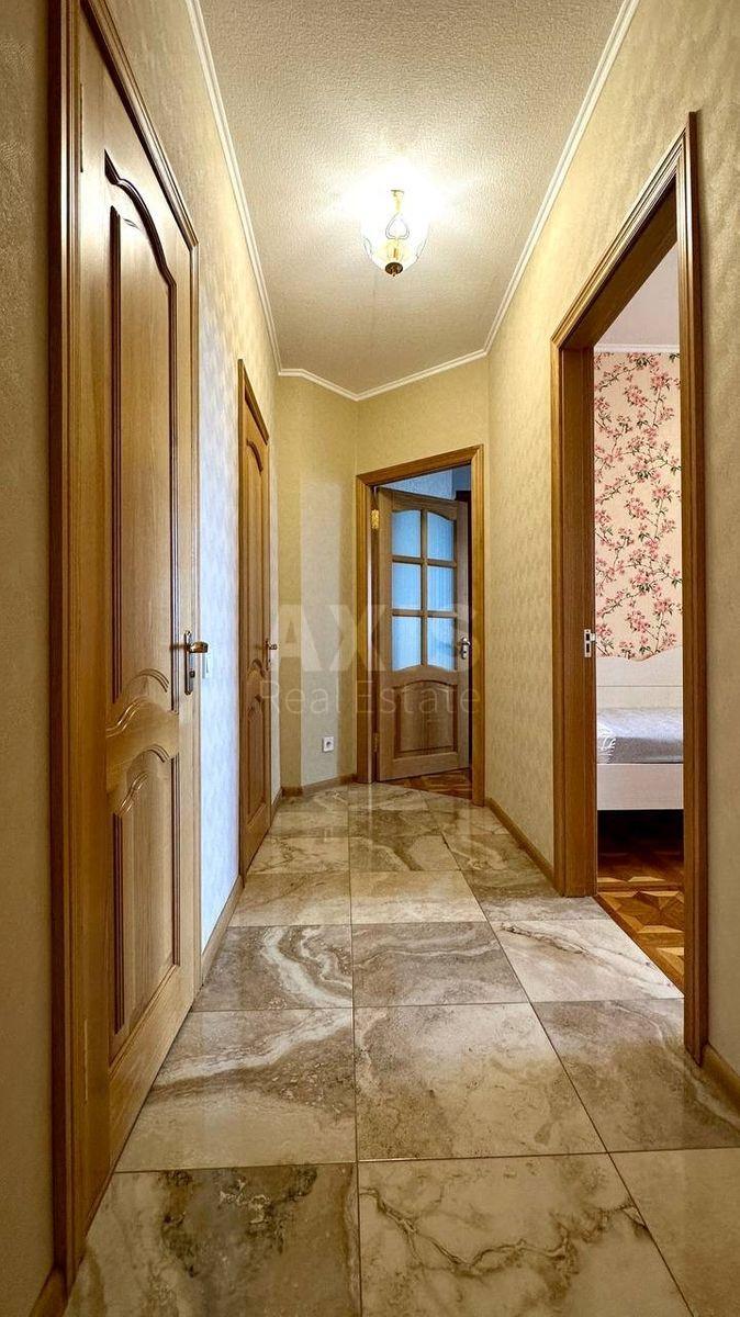 3к квартира ул. Драгоманова 31583142