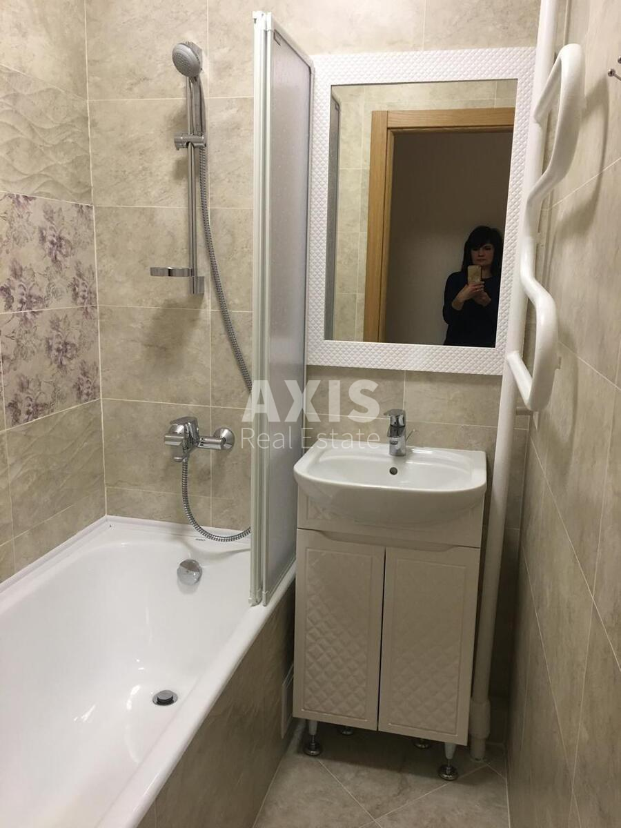2k apartment pr-t Romana Shuhevicha 30А626134