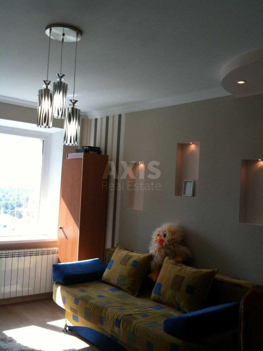 4k apartment vul. Bal'zaka Onore de 42