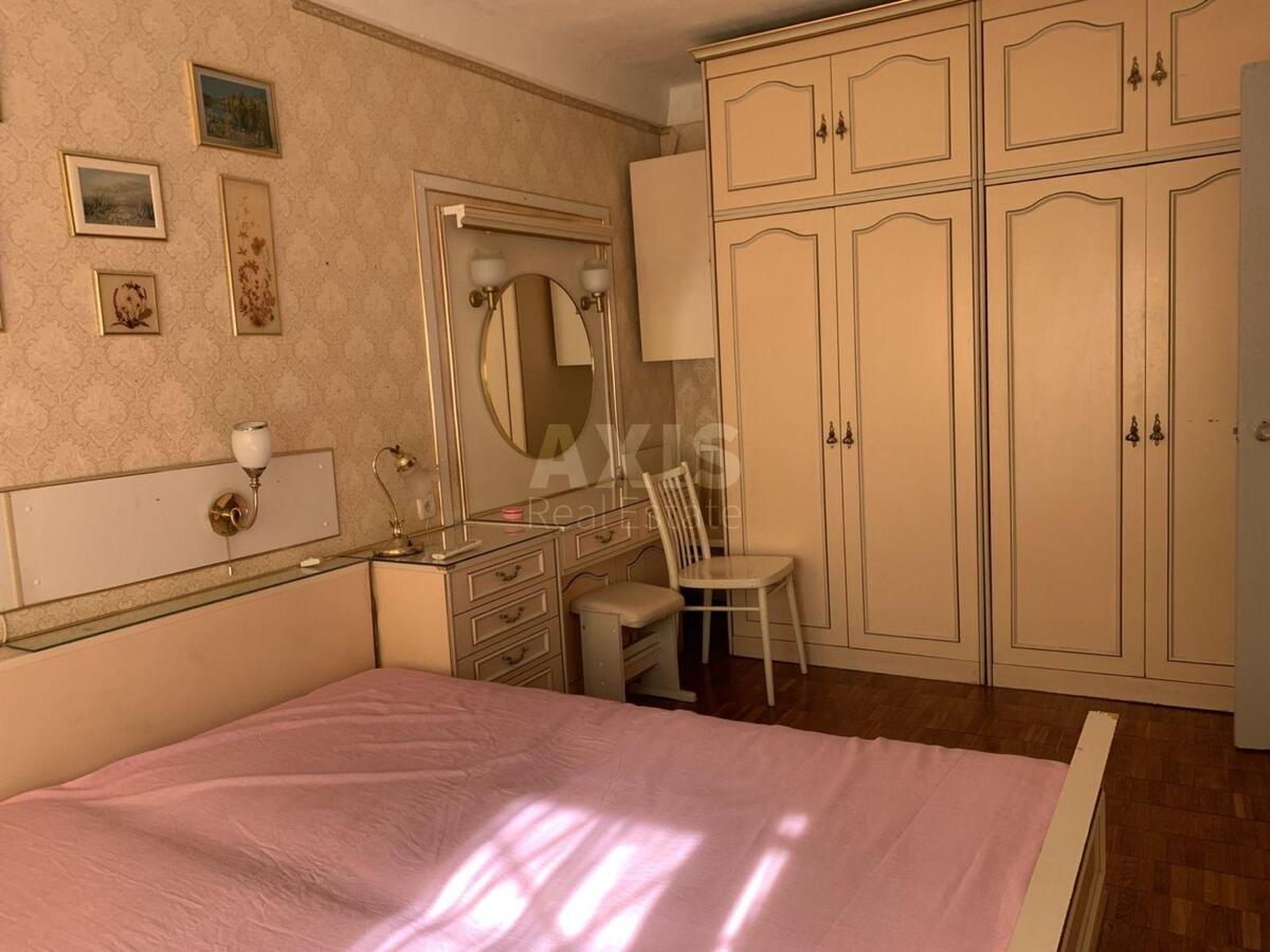 3k apartment vul. Parkovo-Syrec'ka 10
