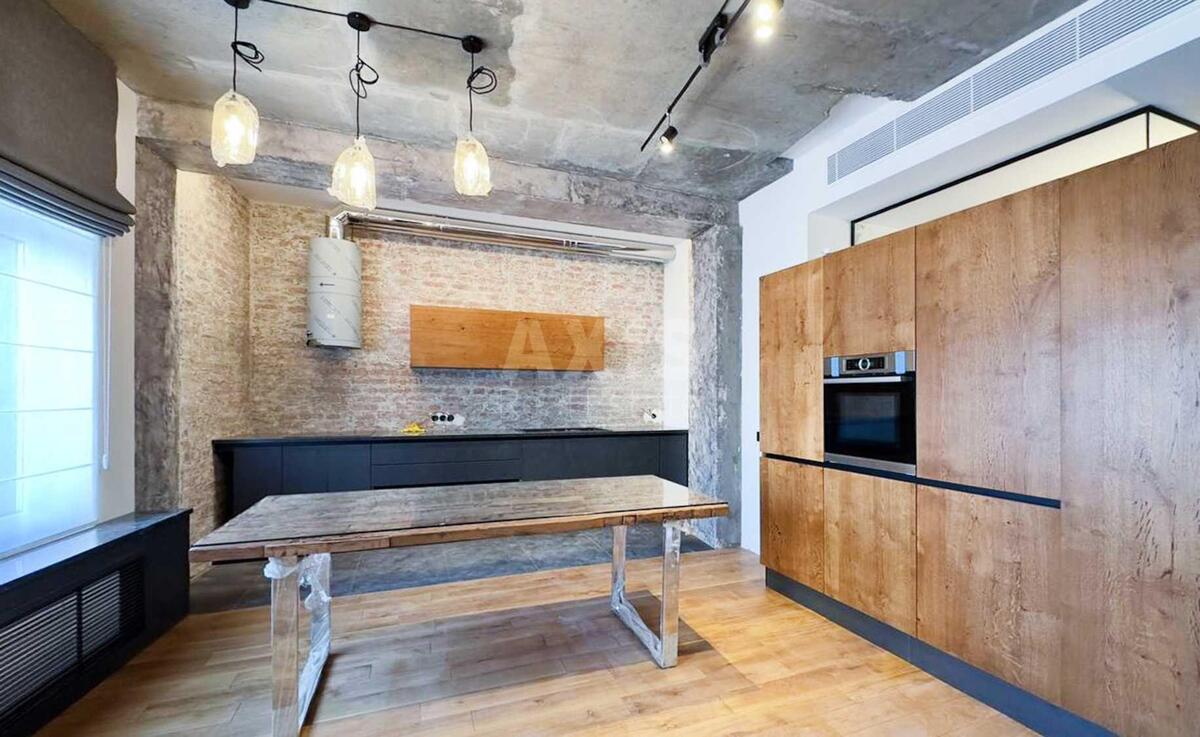 2k apartment vul. Bul'varno-Kudrjavs'ka 15А