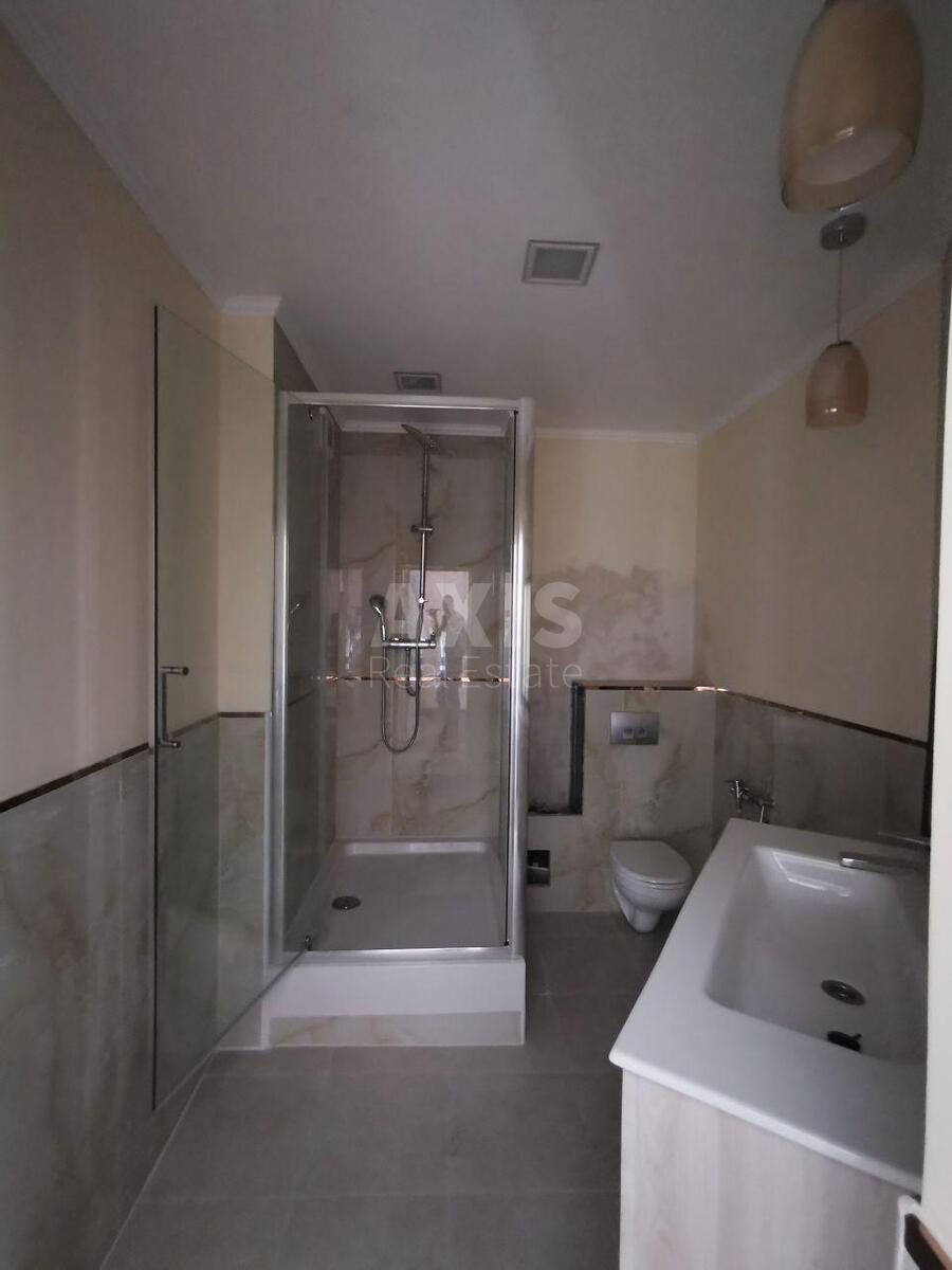 House vul. Kirovograds'ka, 460m2, Kyiv city480619