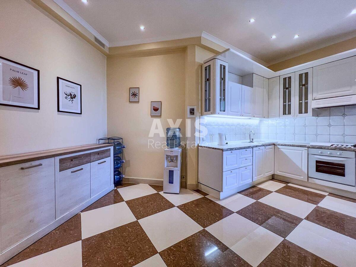 4k apartment vul. Zvirynec'ka 59