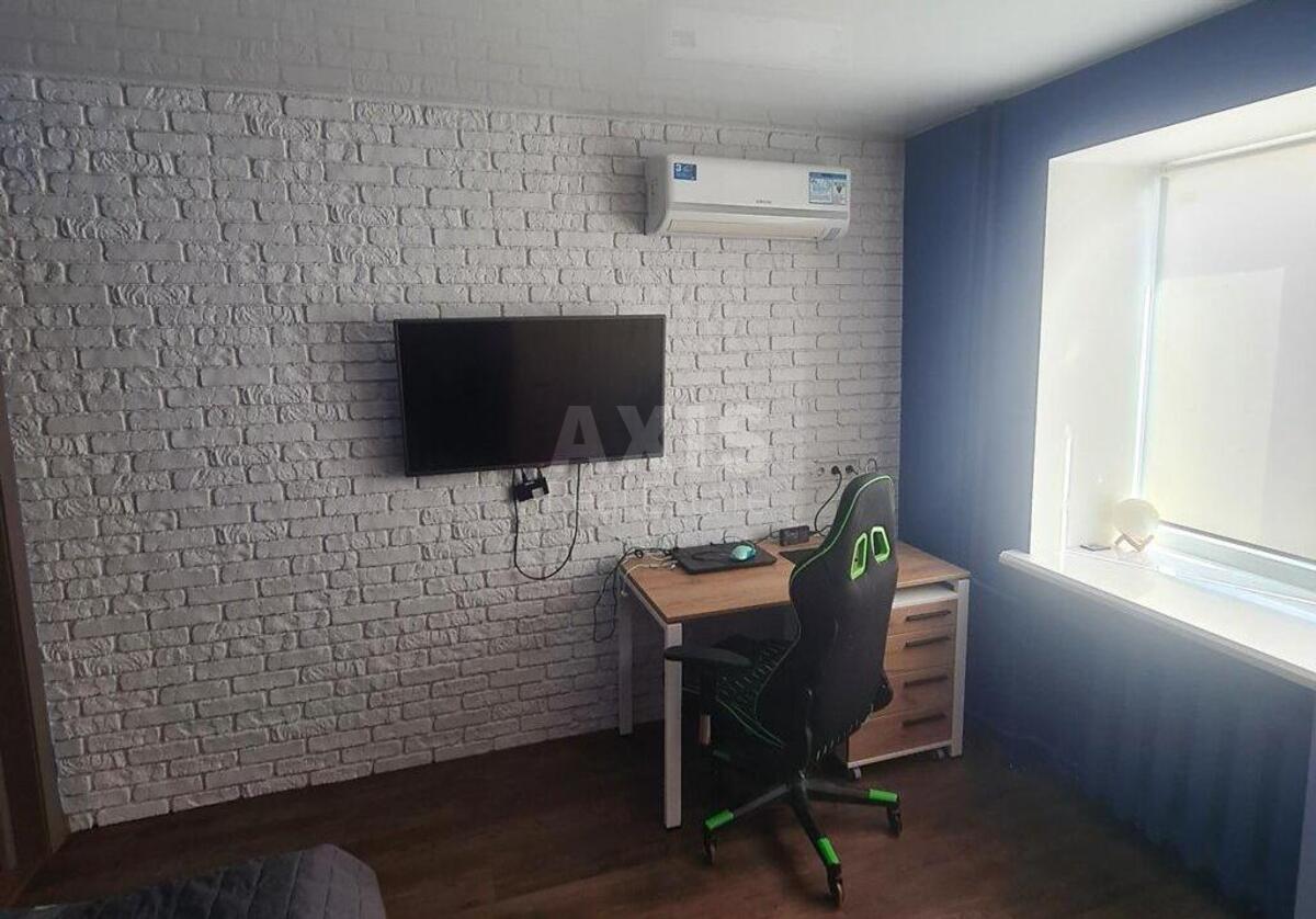 3k apartment vul. Olevs'ka 3Б8